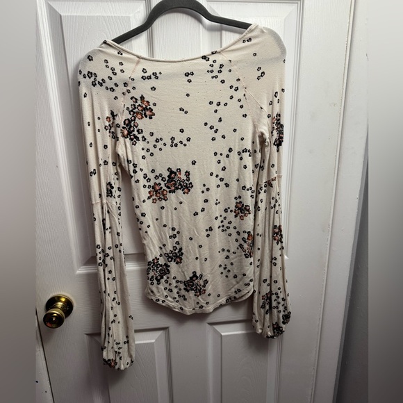 Free People Cream Floral Long Sleeve Top - Picture 4 of 5
